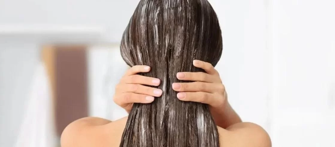İnce ve Seyrek Saçlar İçin Evde Yapılabilecek Maske Tarifi.webp