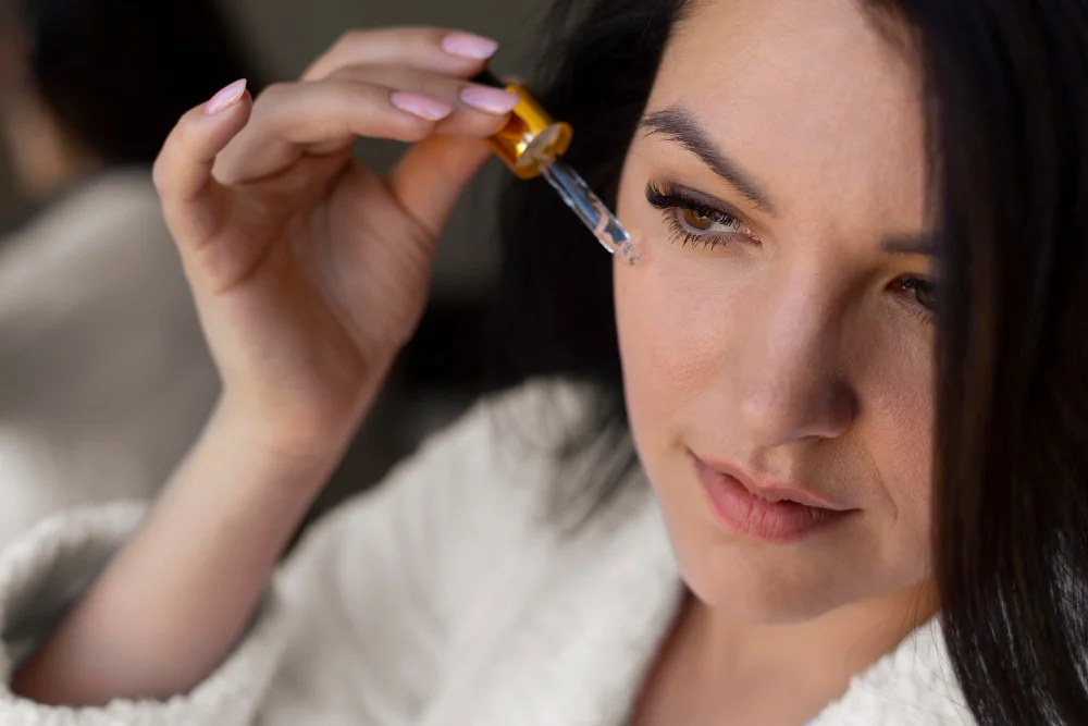 Cilt Bakımında Retinol Devri Ne Zaman Başlanmalı, Nasıl Kullanılmalı.webp