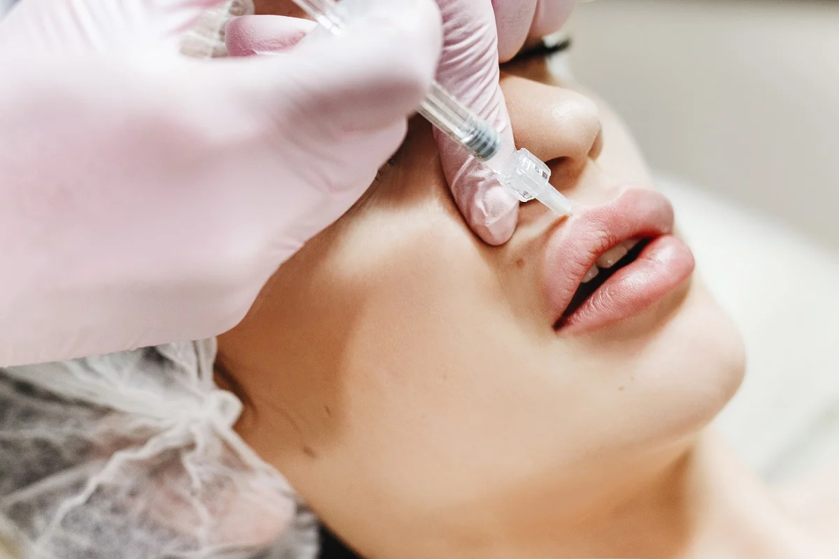 En Popüler Dudak Dolgusu Teknikleri (Russian Lips, Paris Lips vb.).webp