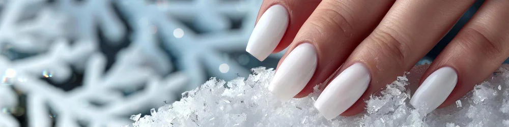 Süt Beyazı Tırnaklar (Milk Bath Nails).webp